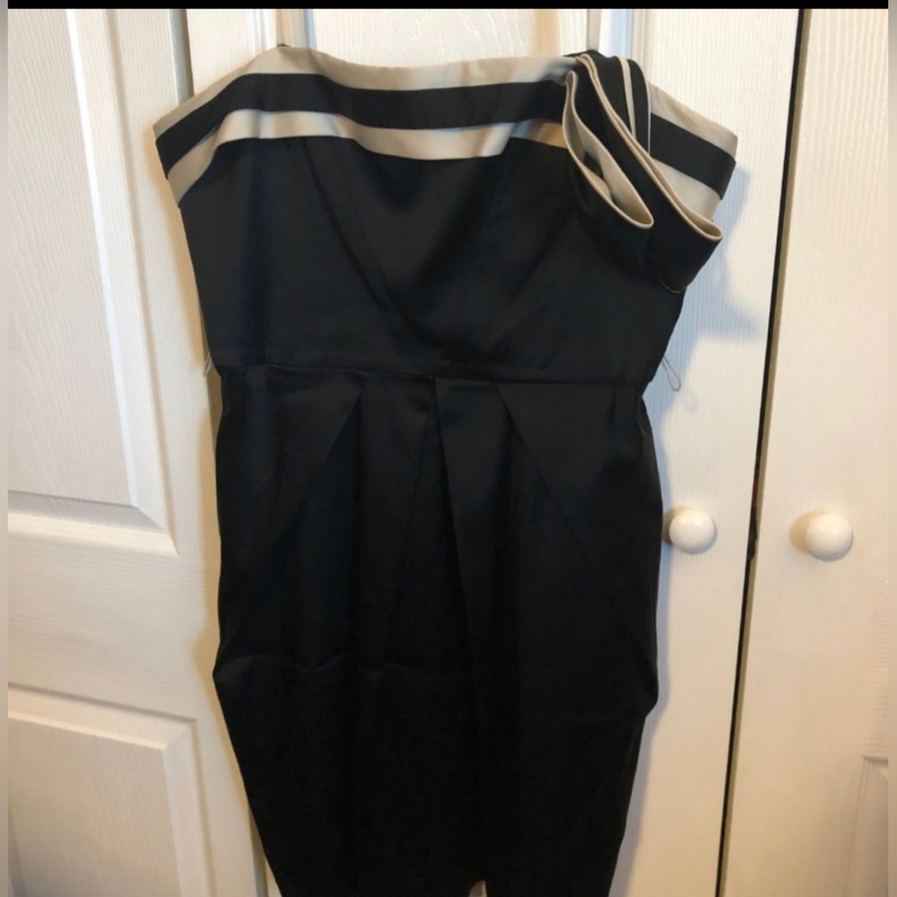 BCBG Maxazria Black & White Party Dress (D1) - Picture 2 of 6